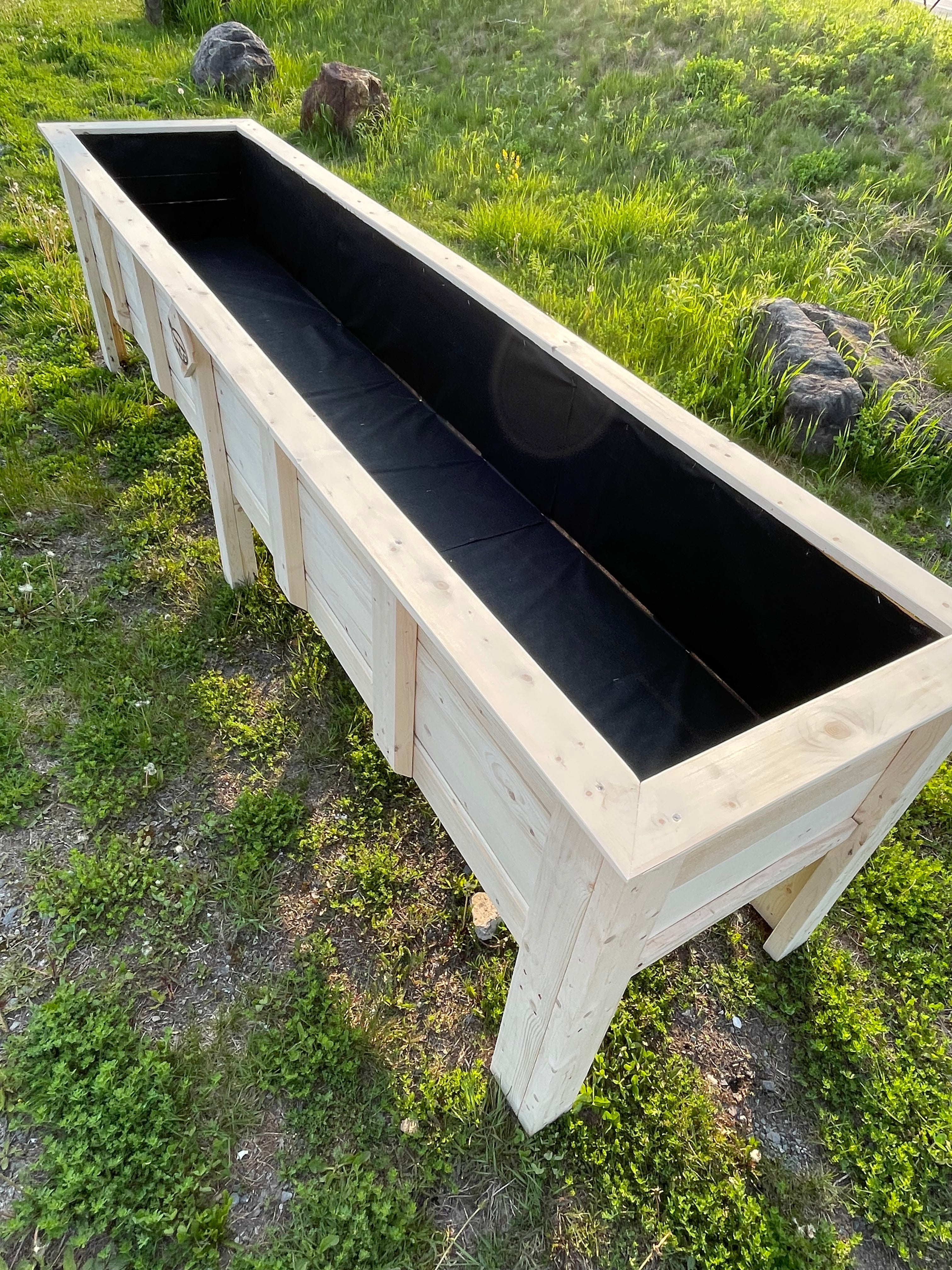 Bac à jardin collection rustique (énorme)