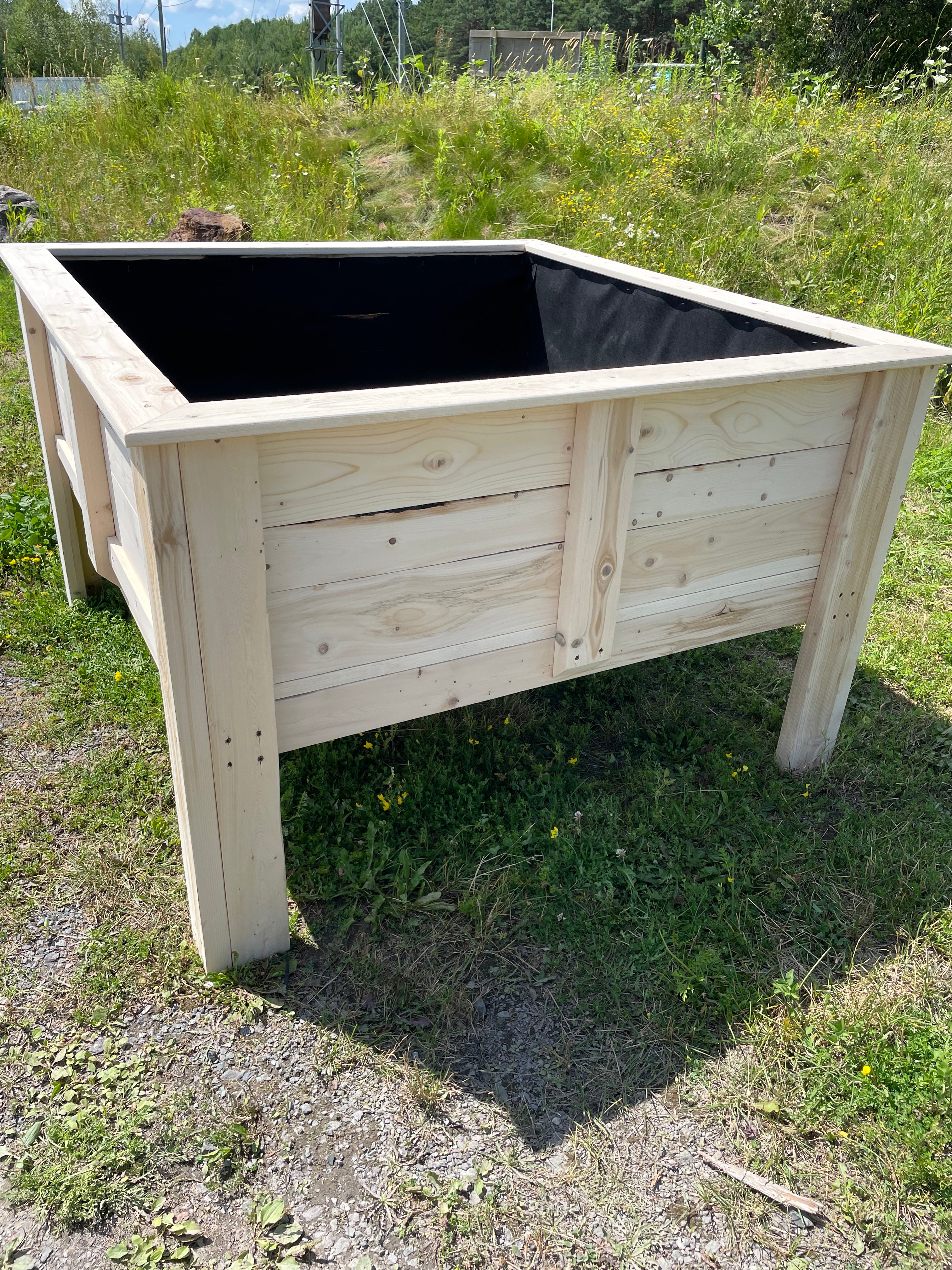 Bac à jardin collection rustique (standard carré)